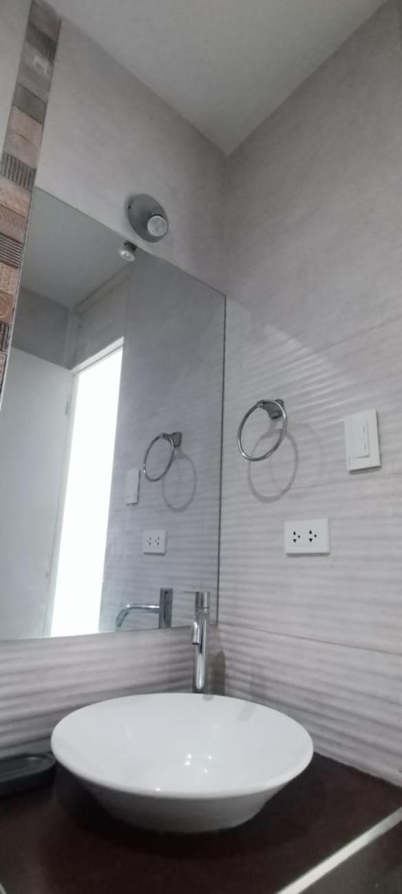 Hotel Guest House Inkayacu-파라카스 외부 사진